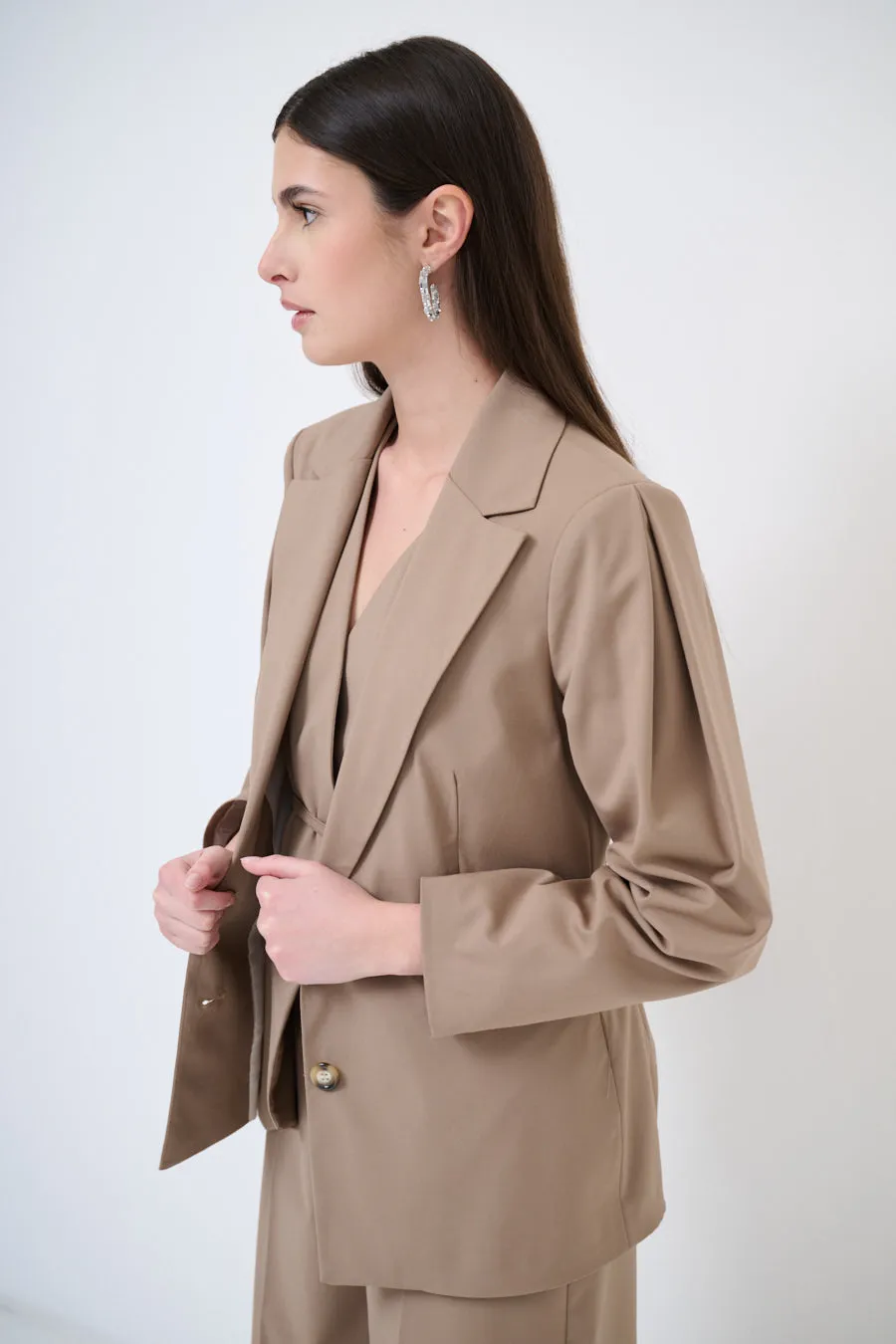 Classic tailored single-breasted blazer wholesale