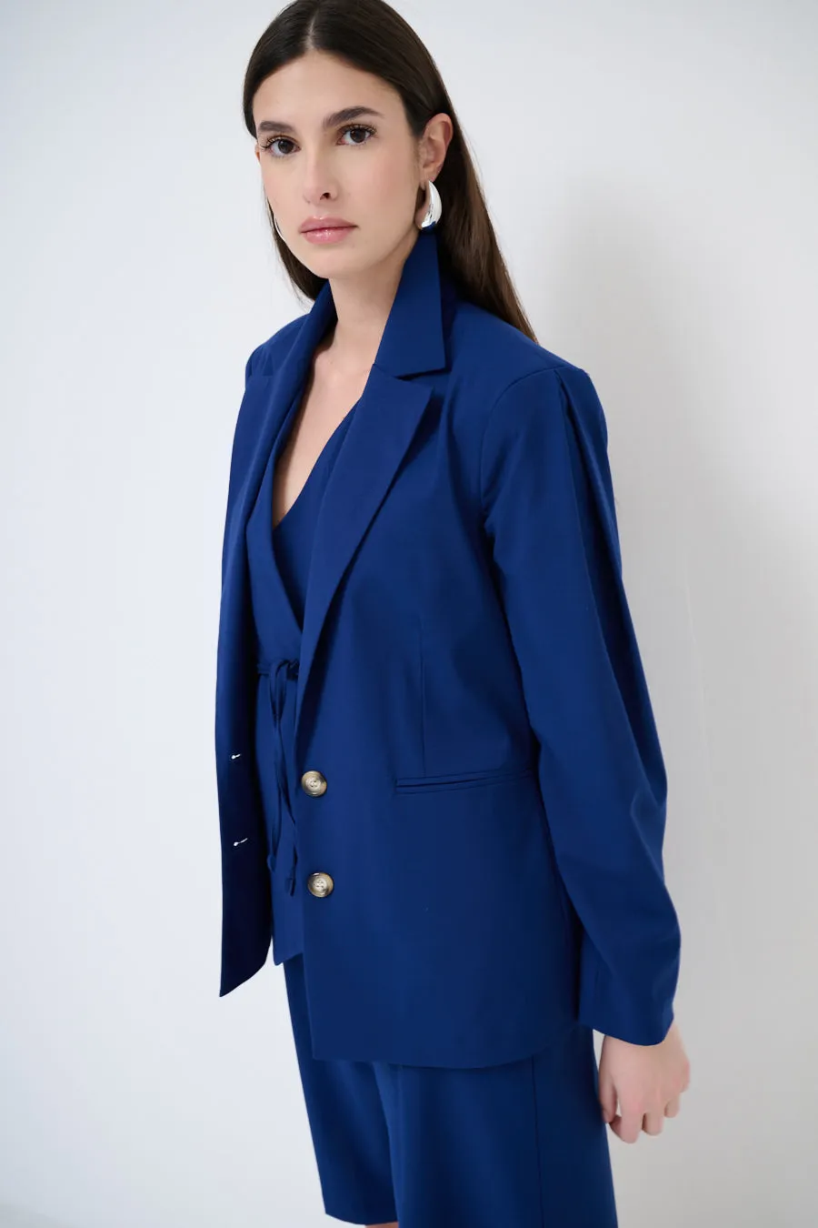 Classic tailored single-breasted blazer wholesale