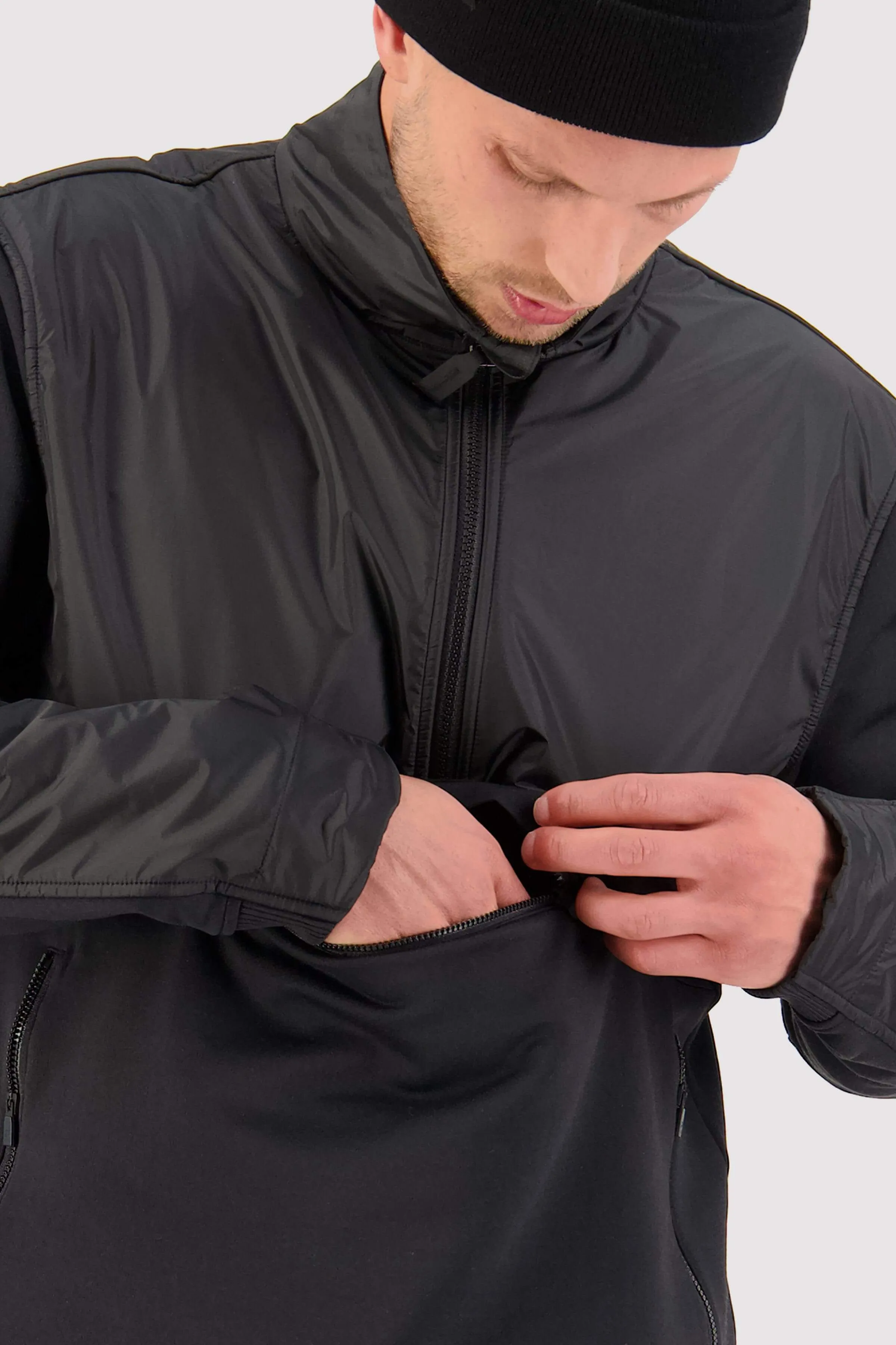 Decade Merino Fleece Pullover - Black