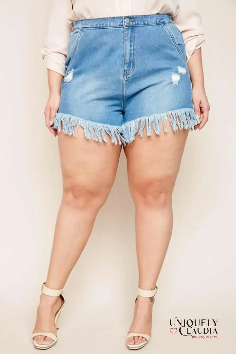 EDGY PLUS: Brenda Fringe Hemmed Denim Shorts