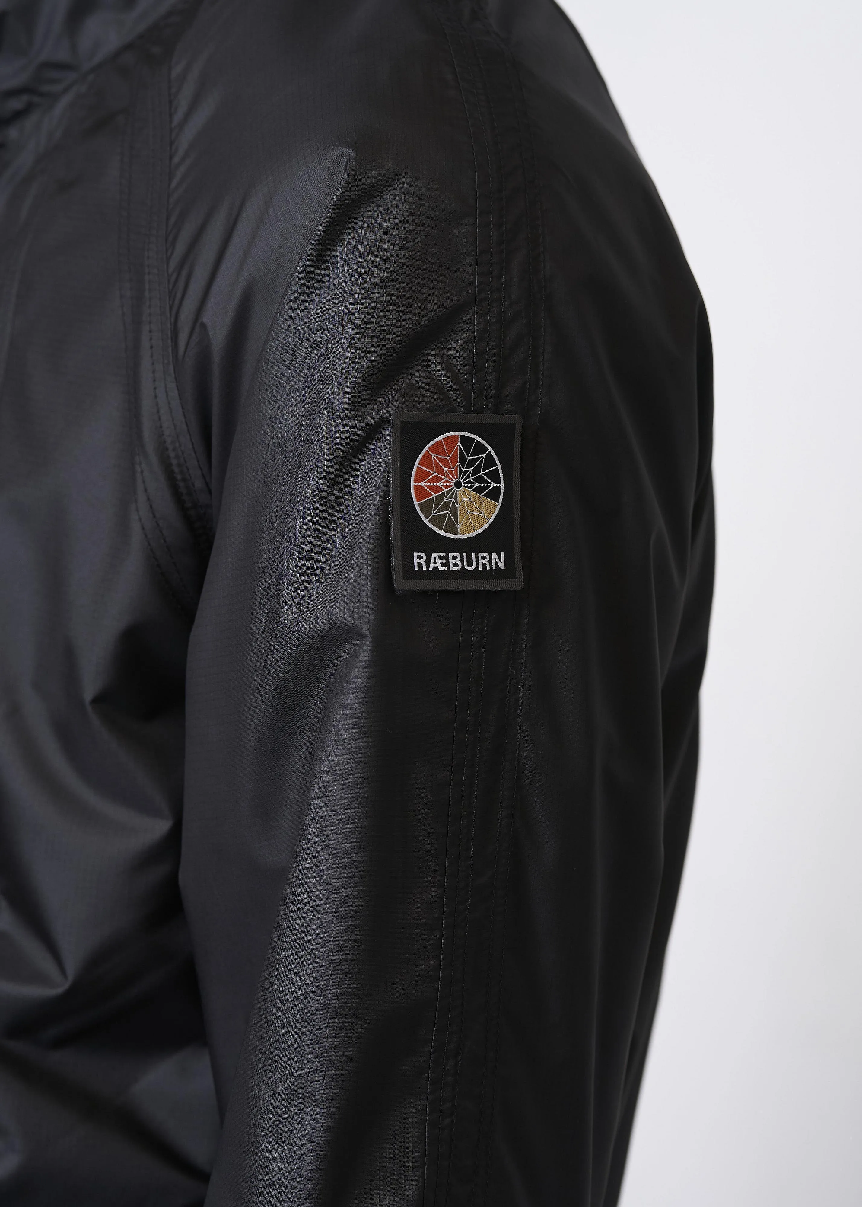 RÆBURN LW JACKET BLACK