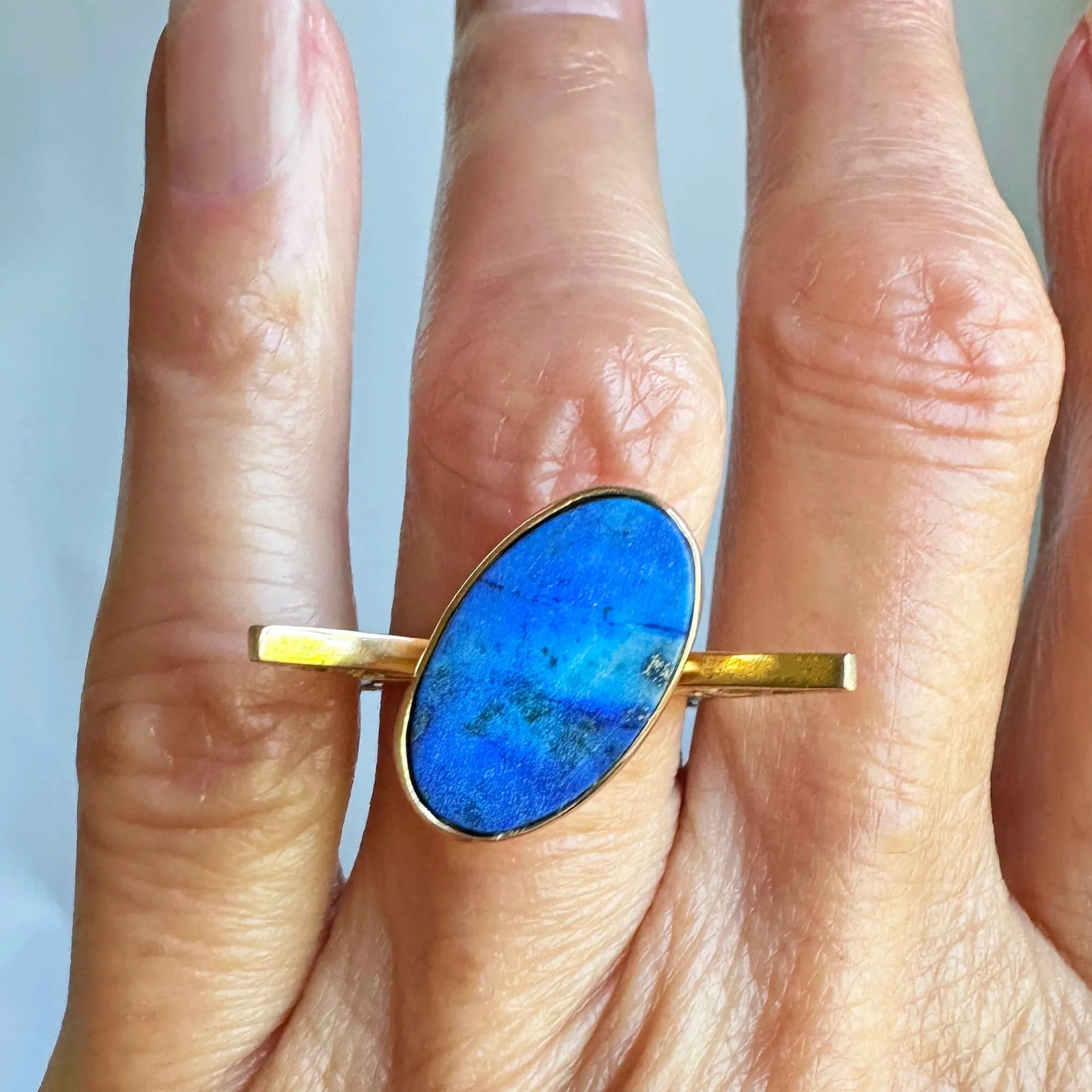 Unique Vintage Gold Filigree Lapis Lazuli Ring