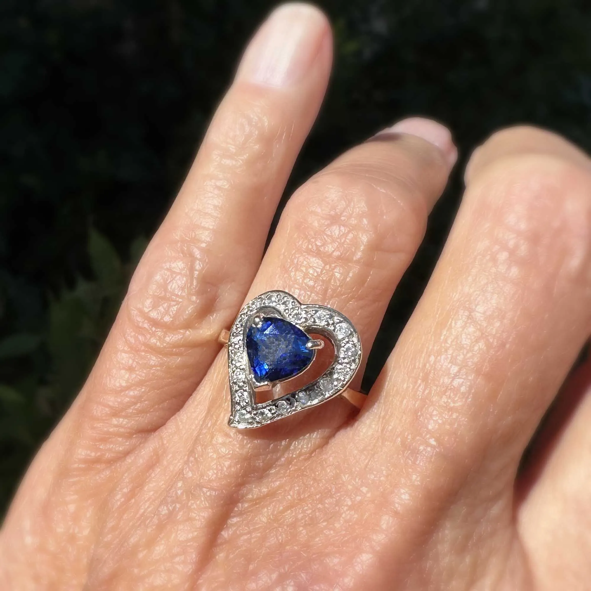 Vintage 14K Gold Diamond Halo Witches Heart Sapphire Ring